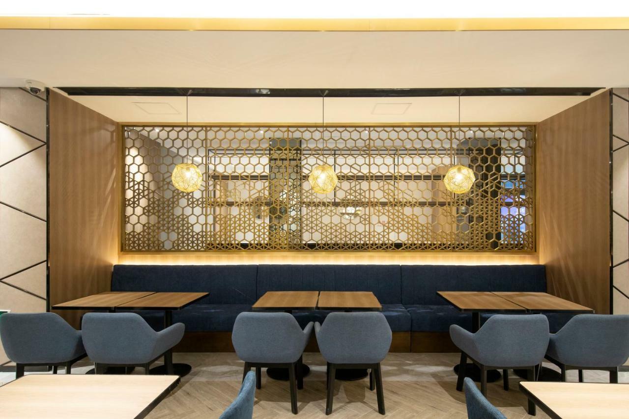 Orange Select Hotel