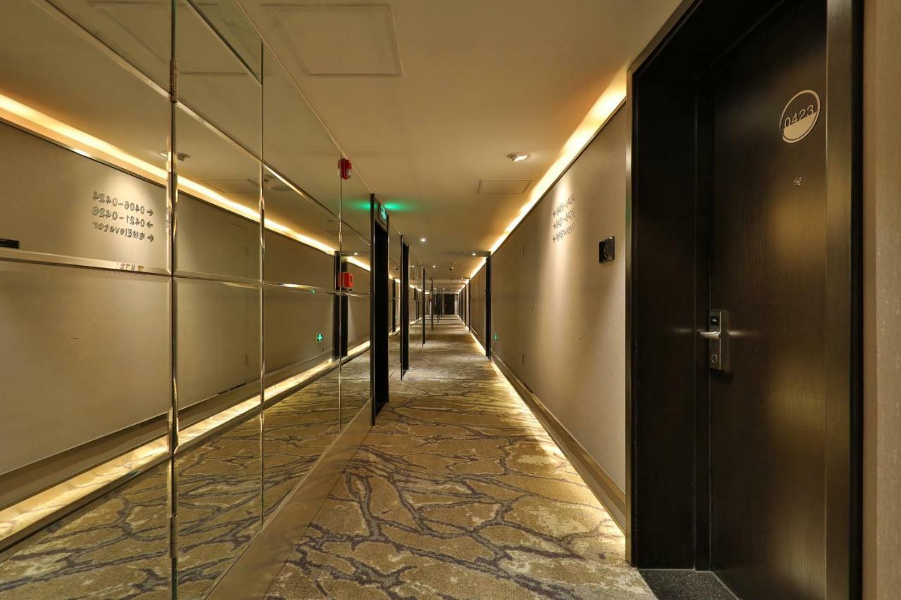 Orange Select Hotel 4*