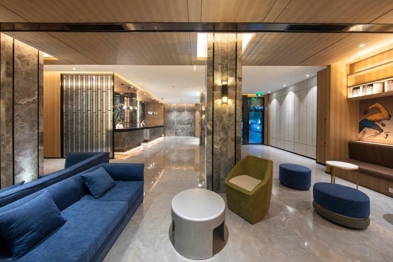 Orange Select Hotel