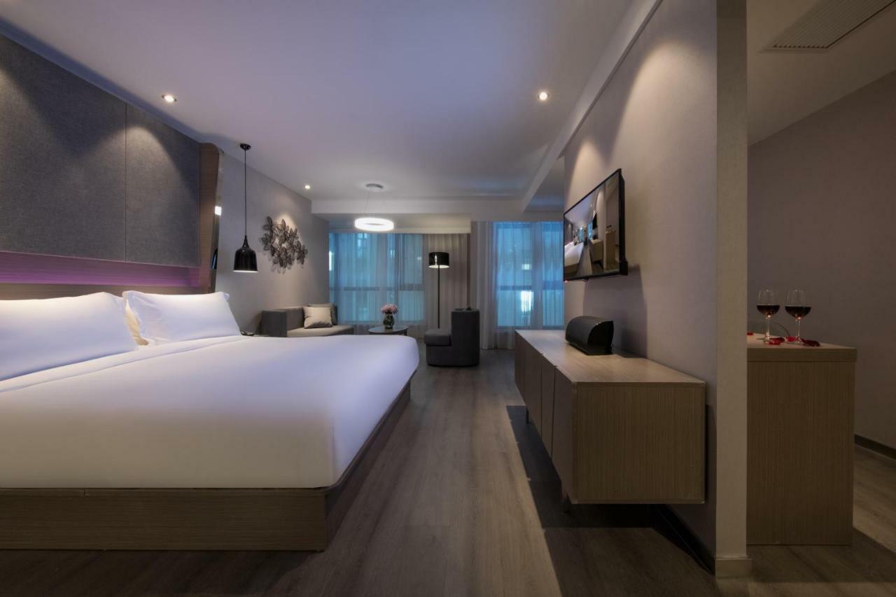 Orange Select Hotel